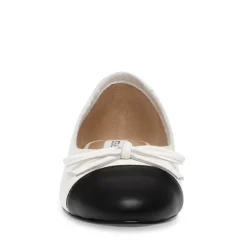 Ballerine en cuir blanc Ellison