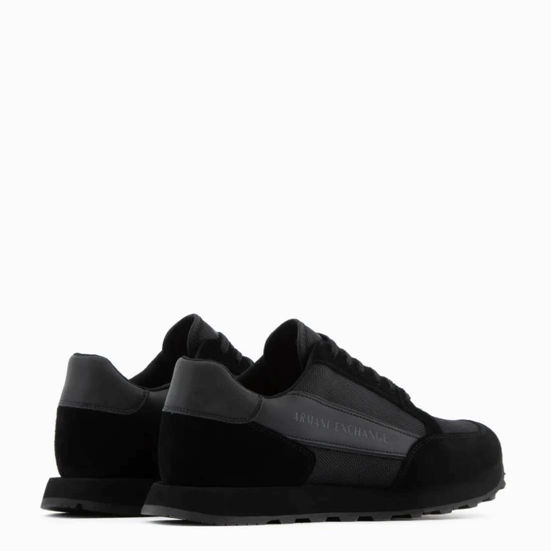 Baskets basses pour homme en cuir noir