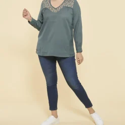 Blouse manches longues col V et poignets avec dentelle grandes tailles femme - Vert Bouteille
