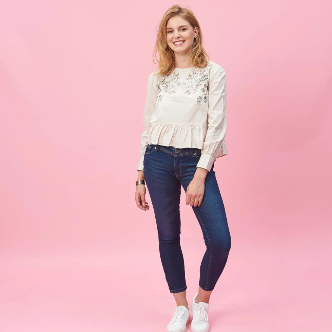 Blouse manches longues détails broderie et bas volanté 3 Suisses femme - Beige en coton