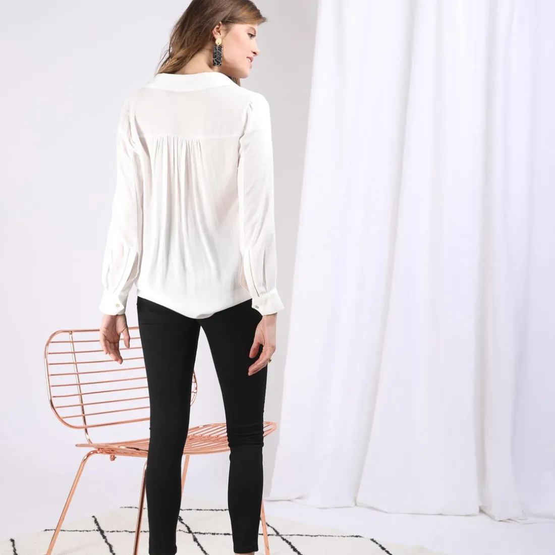 Blouse manches longues détail doré Carla en viscose