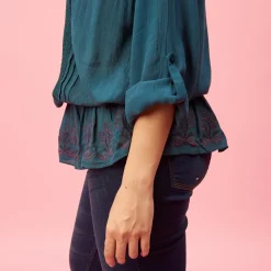 Blouse plis broderie volant manches longues femme - Bleu Pétrole en viscose