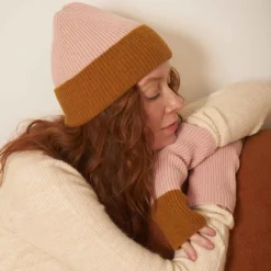 Bonnet Benny Blush 21 x 23