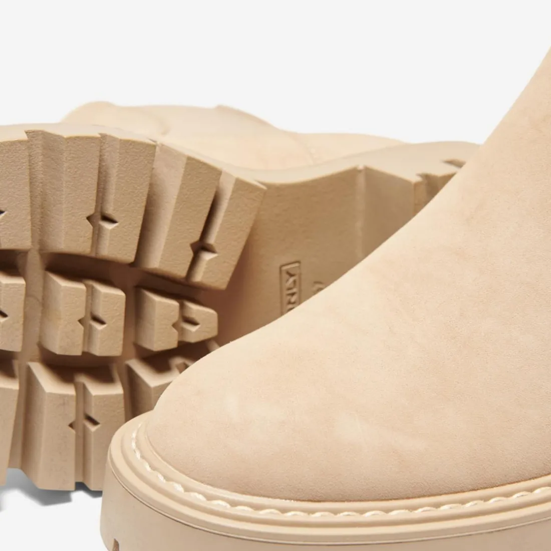 Bottines chelsea femme beige
