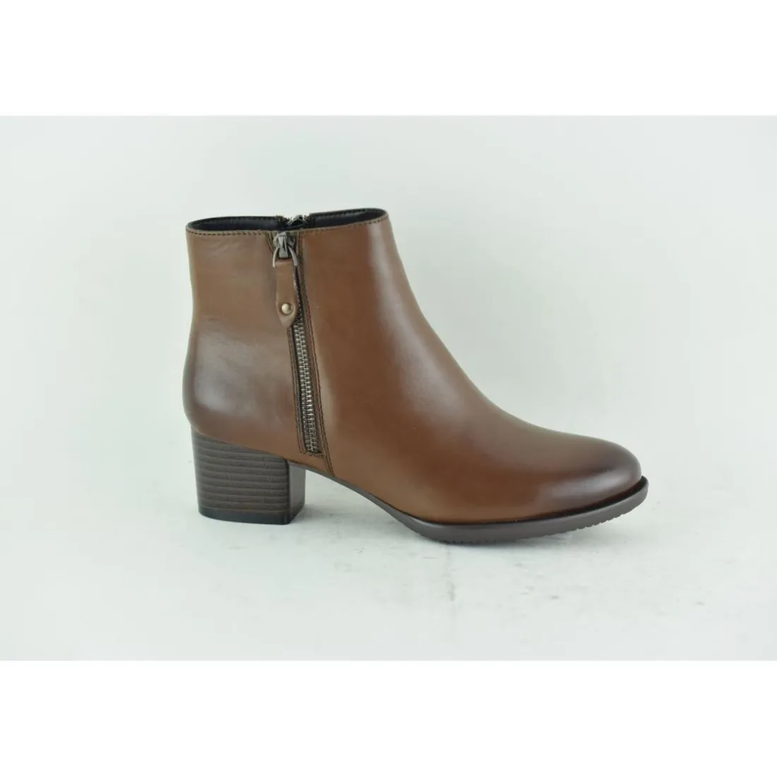 Bottines femme CAMEL en cuir
