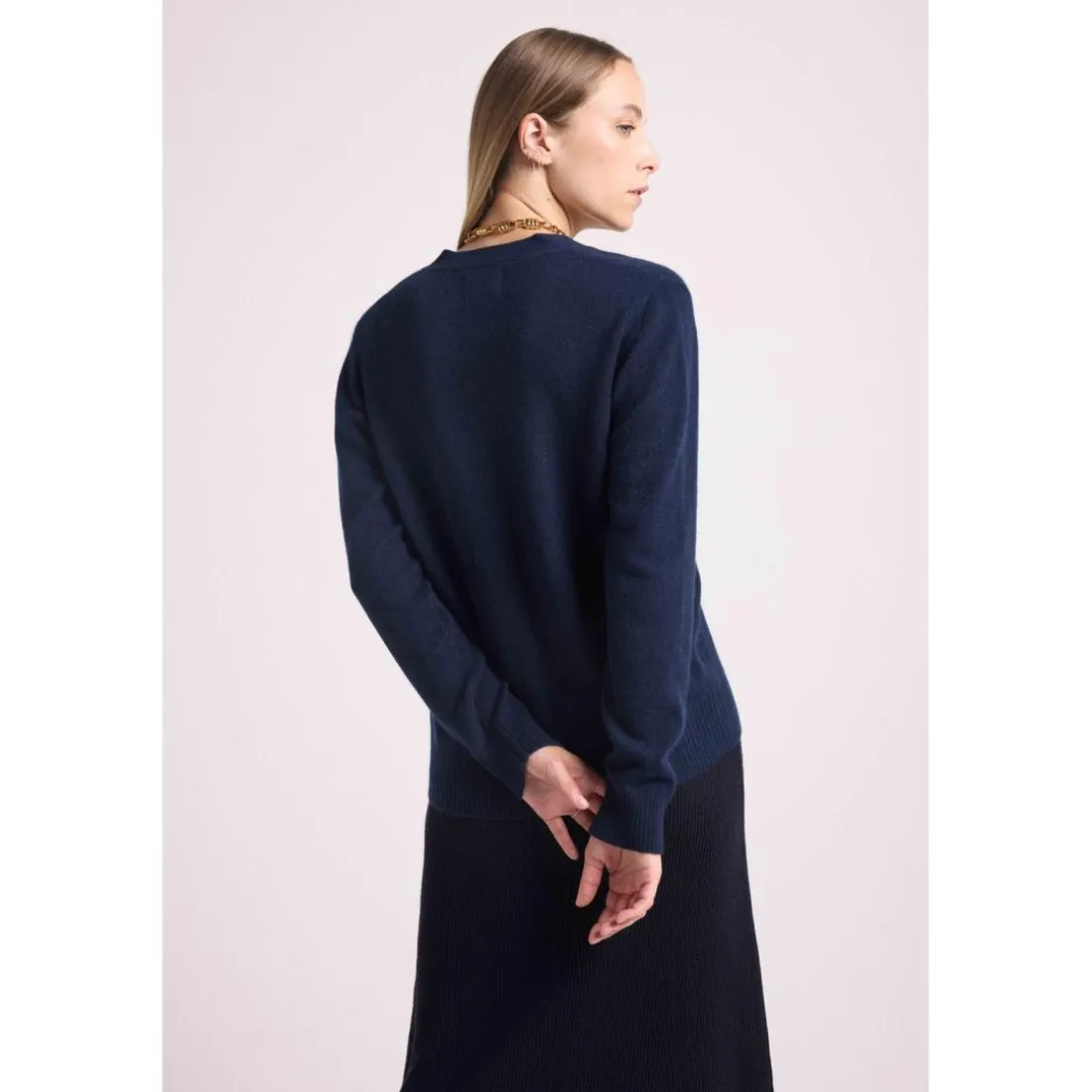 Cardigan boyfriend col V LEA en cachemire bleu marine