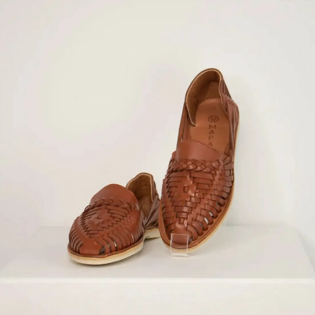 Chaussures cuir tressé femme Alègre cognac