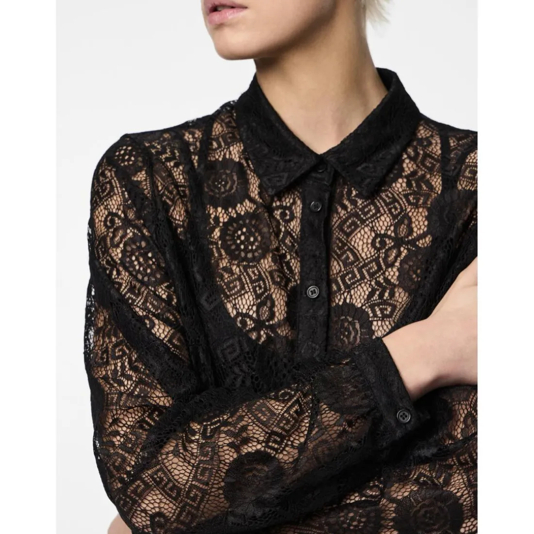 Chemise manches longues en dentelle Colline noir Clio