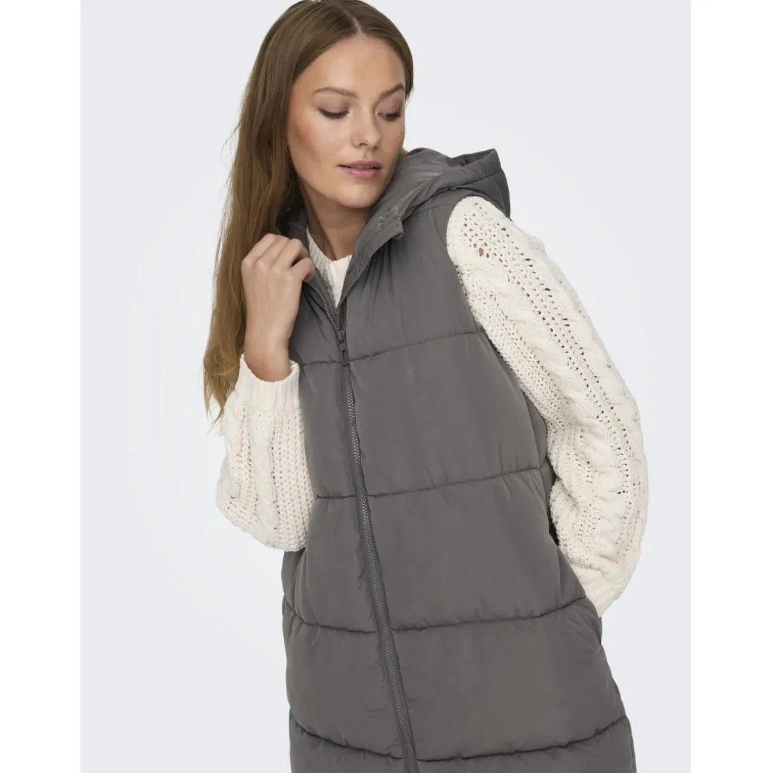 Gilet matelassé col haut noir Dee