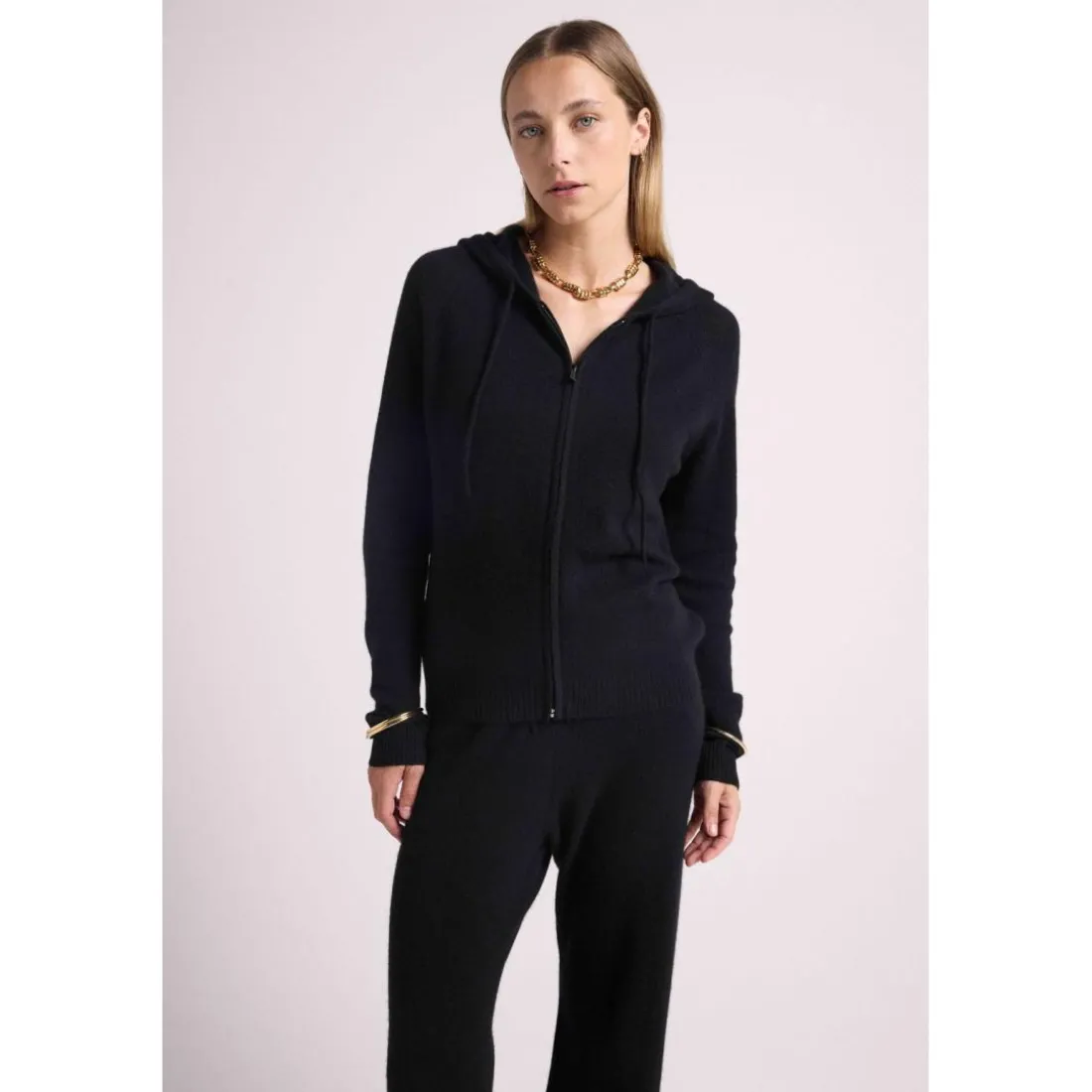 Gilet zippe capuche femme ZUMA en cachemire noir