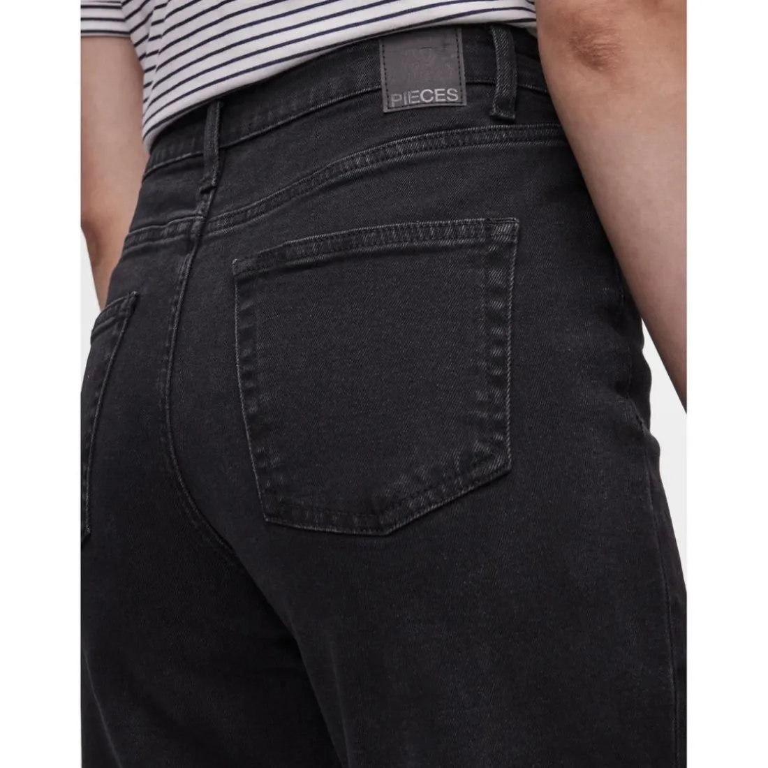 Jean coupe droite braguette zippée noir en coton