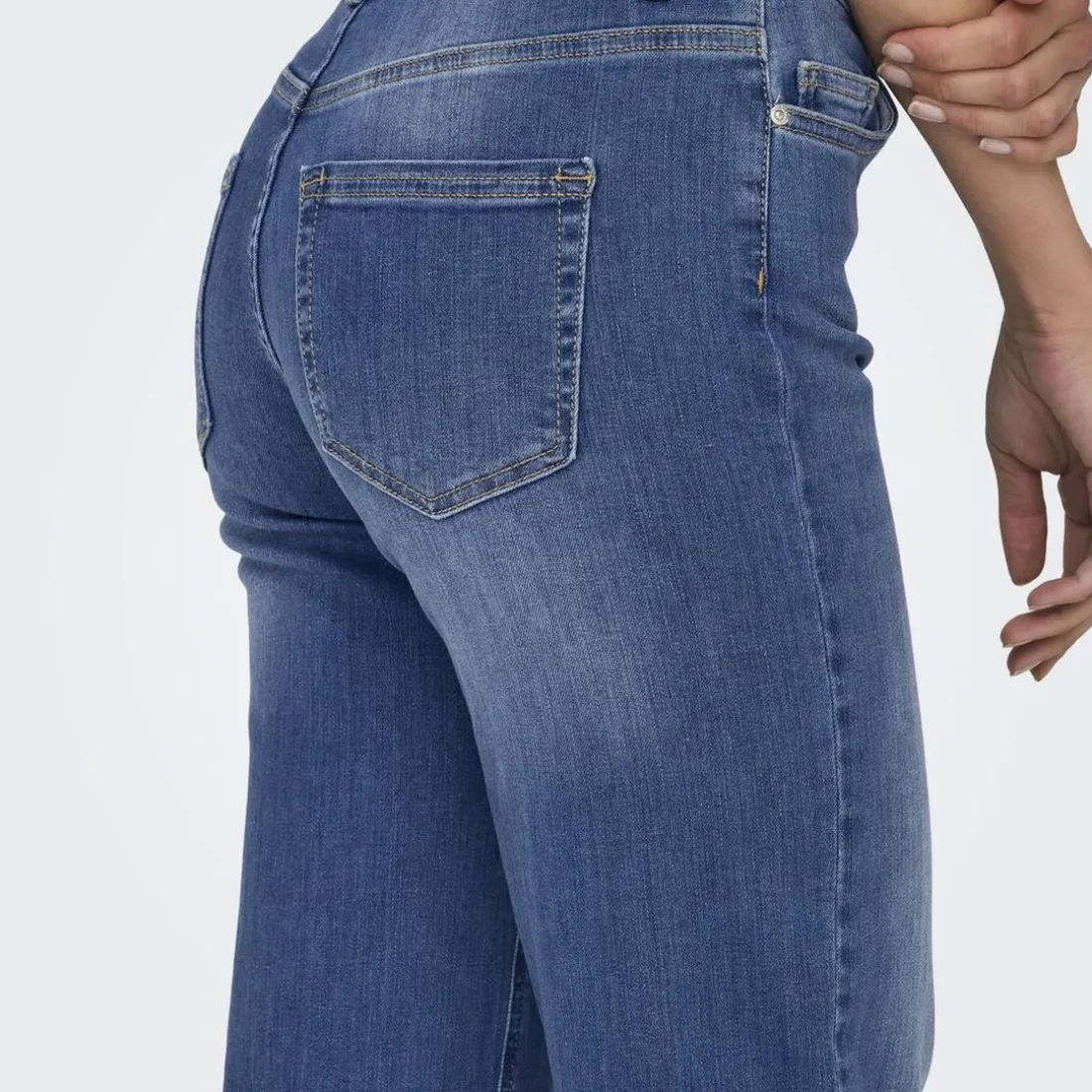 Jean droit Blush Mid Rea12187 bleu en coton Eve