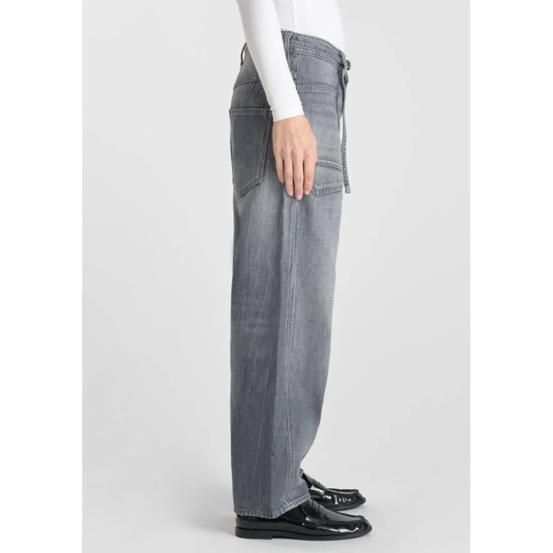 jean droit gris Zara