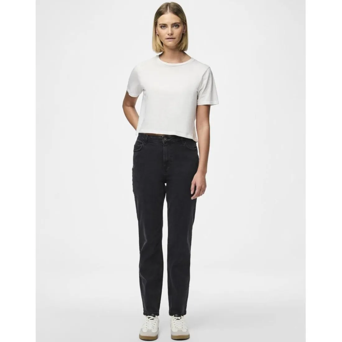 Jean mom Kesia noir en coton Sam