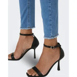 Jean skinny Longueur cheville bleu en coton Yas