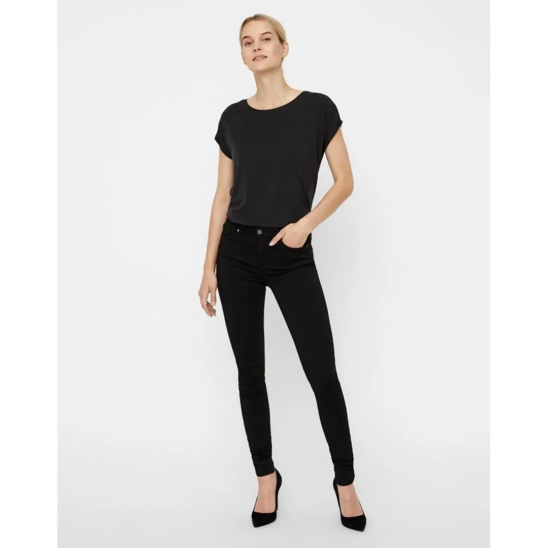Jean slim Slim Fit Taille moyenne Longueur regular noir en coton modal