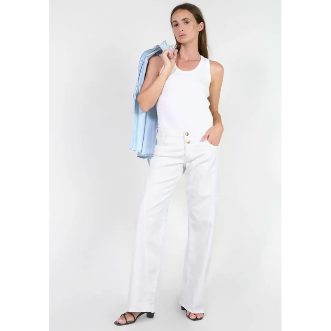 Jeans flare, très évasé , longueur 34 blanc Lara
