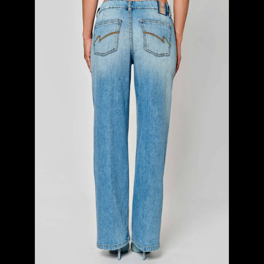 Jeans LOLA en coton bleu
