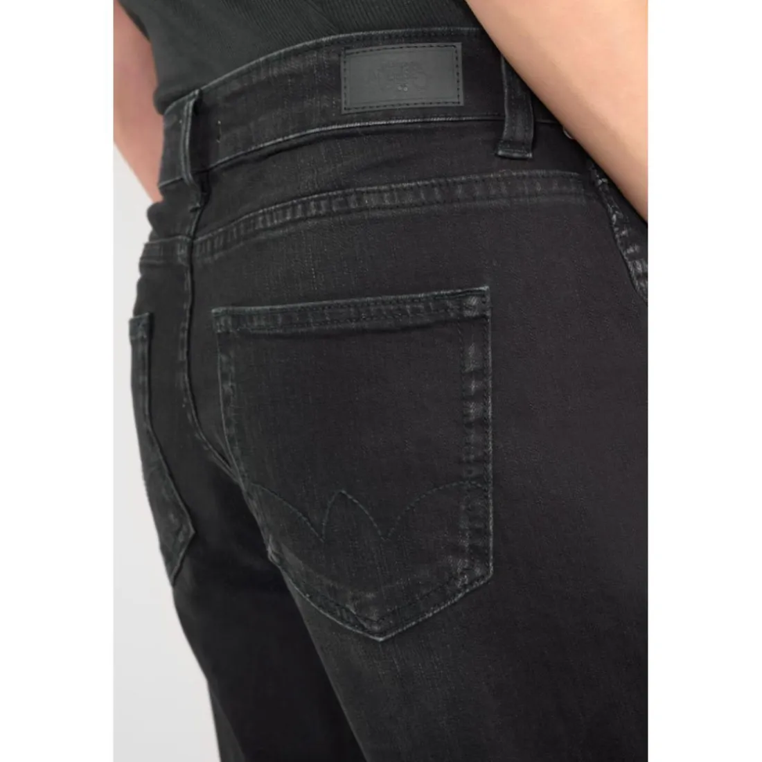 Jeans loose, large 400/60 girlfriend taille haute, longueur 34 noir Alma