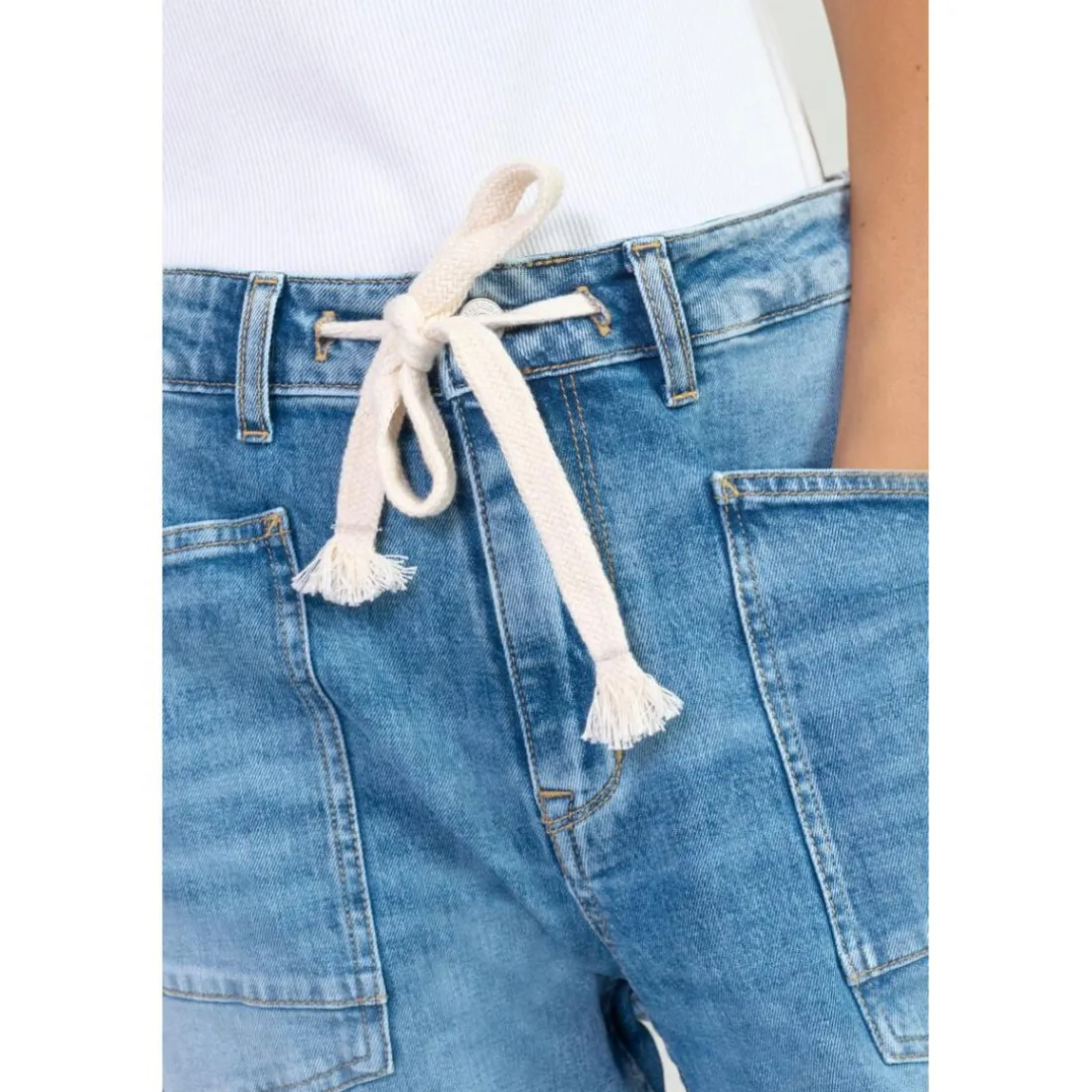 Jeans loose, large MADIE, longueur 34 bleu en cuir Willa