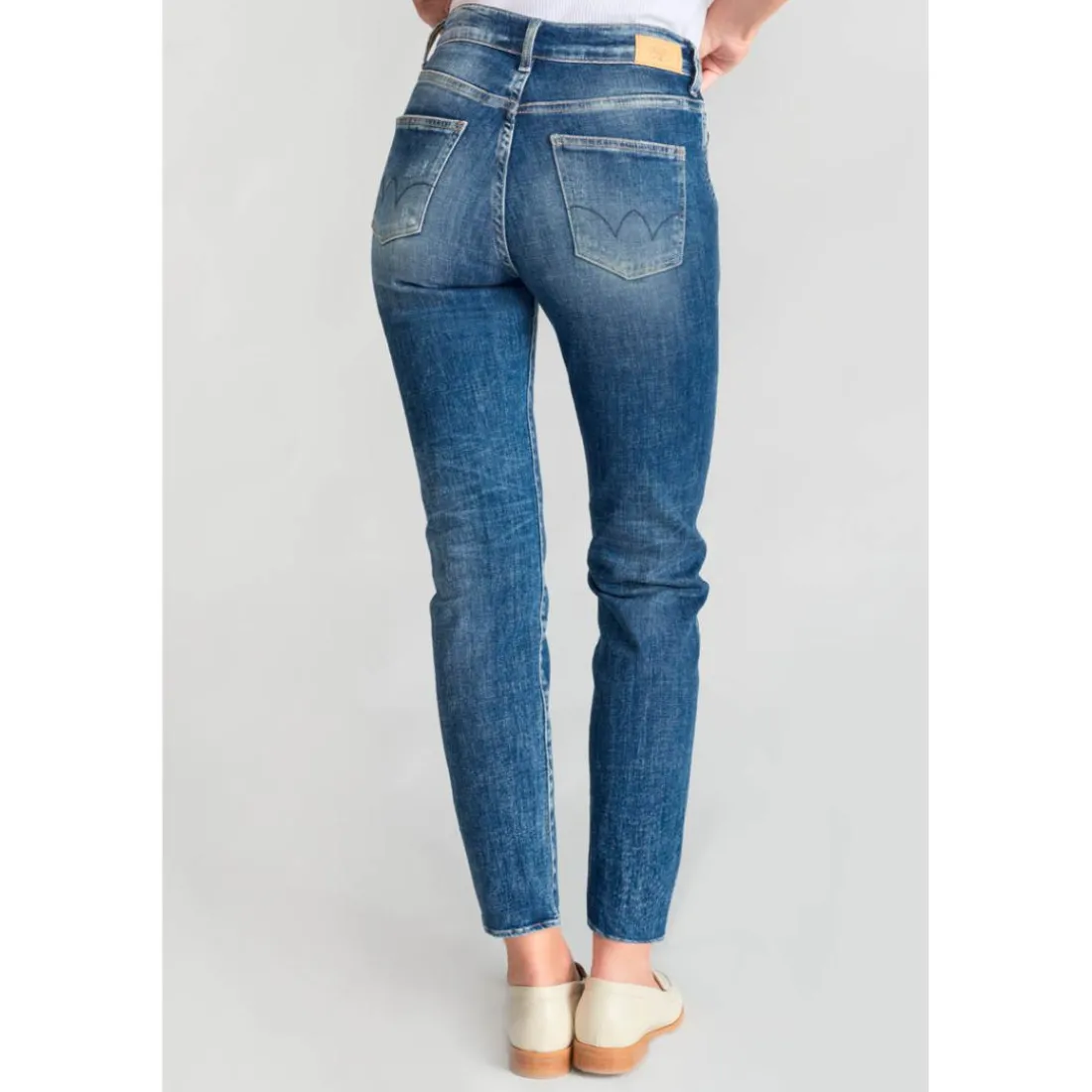 Jeans mom 400/17, 7/8ème bleu Ella en coton