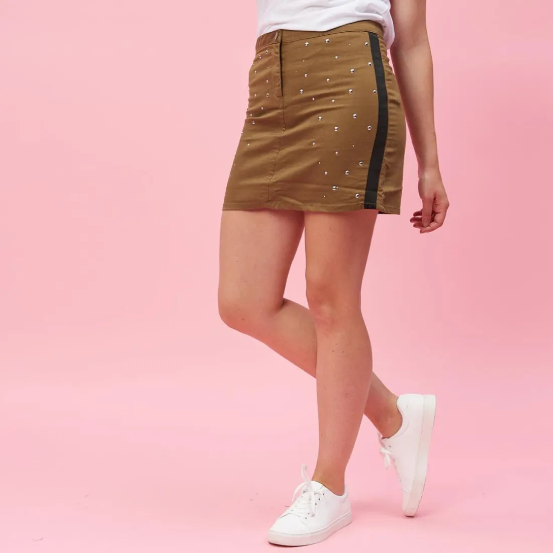 Jupe courte rubans et perles fantaisie sur les côtés femme - Marron en coton
