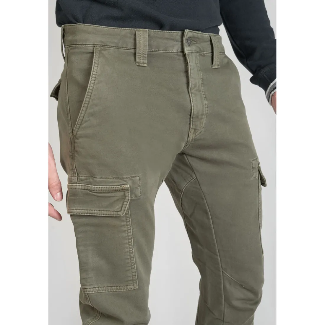 Koge Army Jogg tapered arqué kaki vert en coton Seth