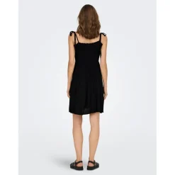 ONLANNIKA - Robe courte avec cordon d'attache noir en viscose