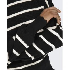 Onlibi Ls O-Neck Noos Knt noir en viscose Vivi