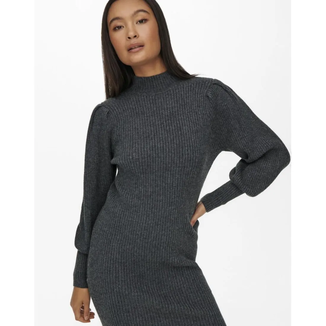 Onlkatia L/S Dress Knt Noos gris en viscose Sloan