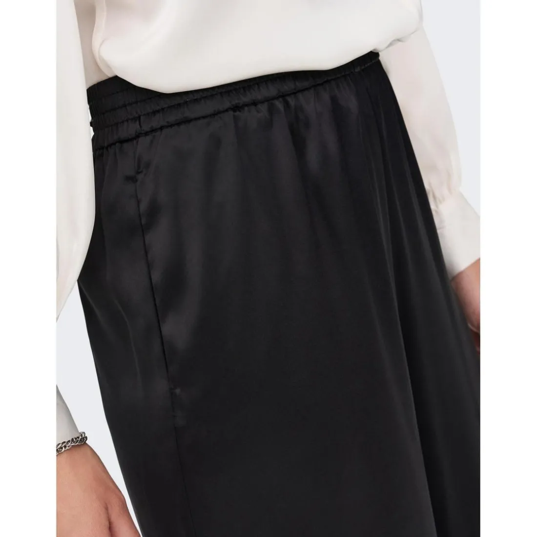 Pantalon à jambe large noir Bella