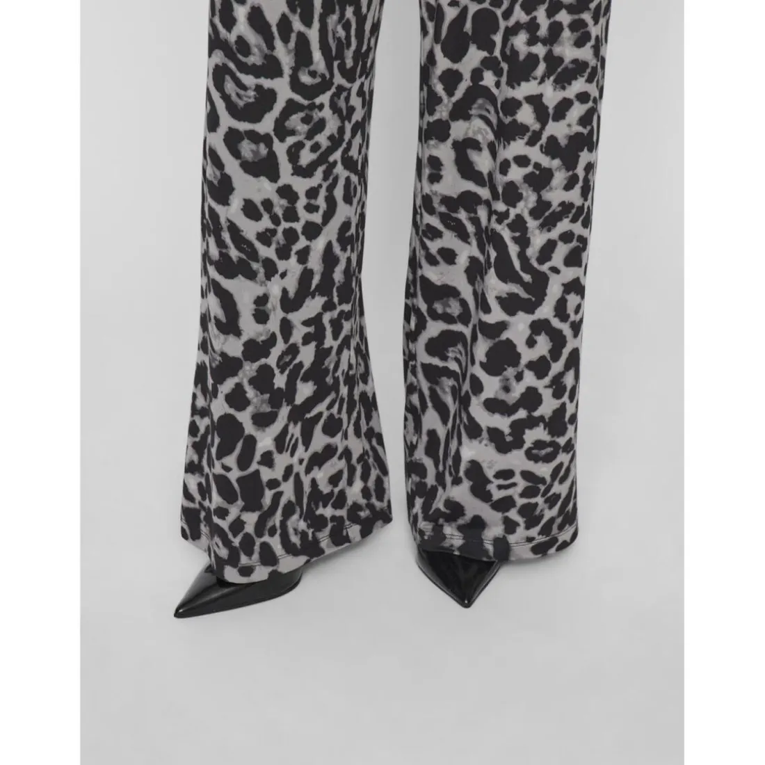 Pantalon ample à imprimé léopard Leoa gris Anya