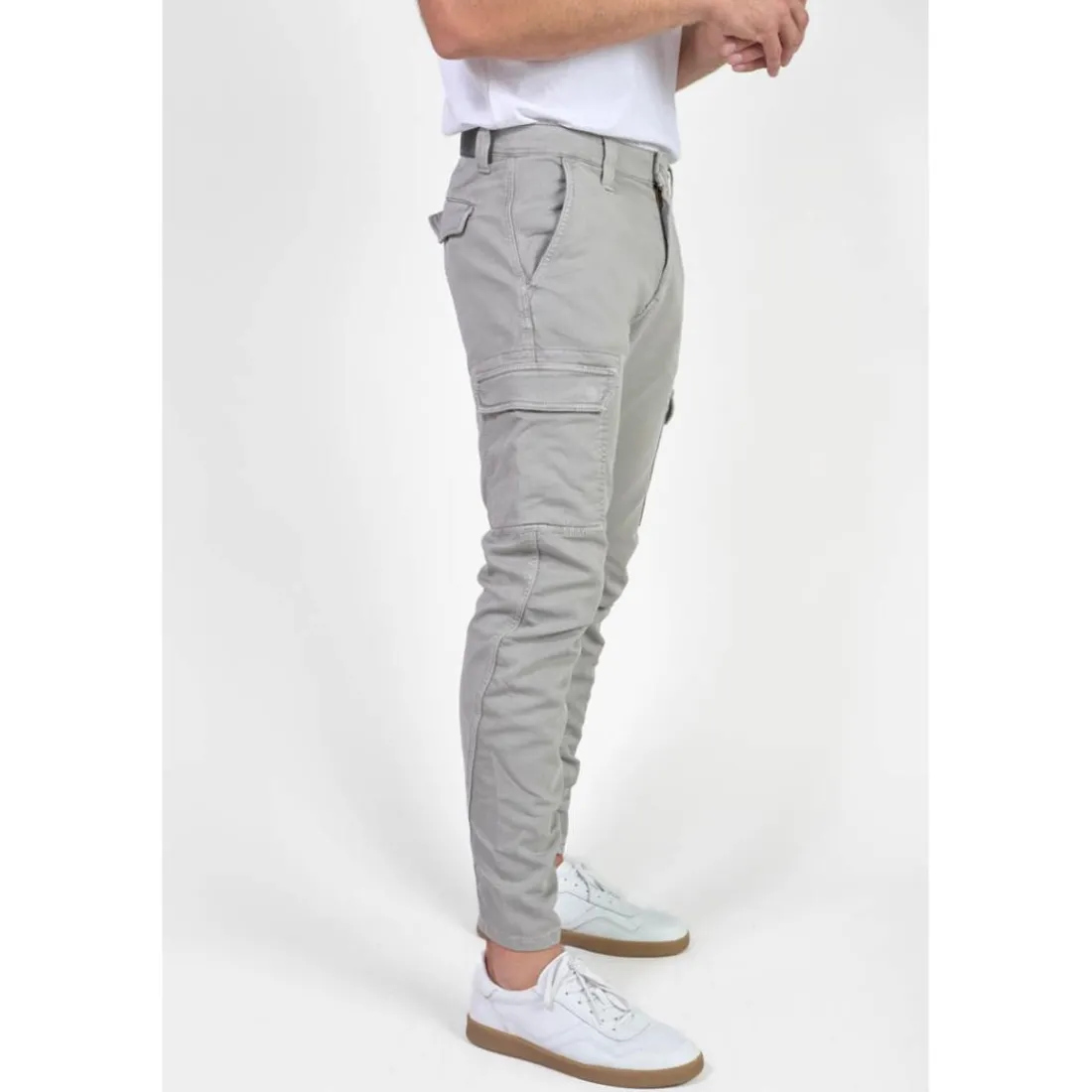 Pantalon carotte KOGE gris Lance