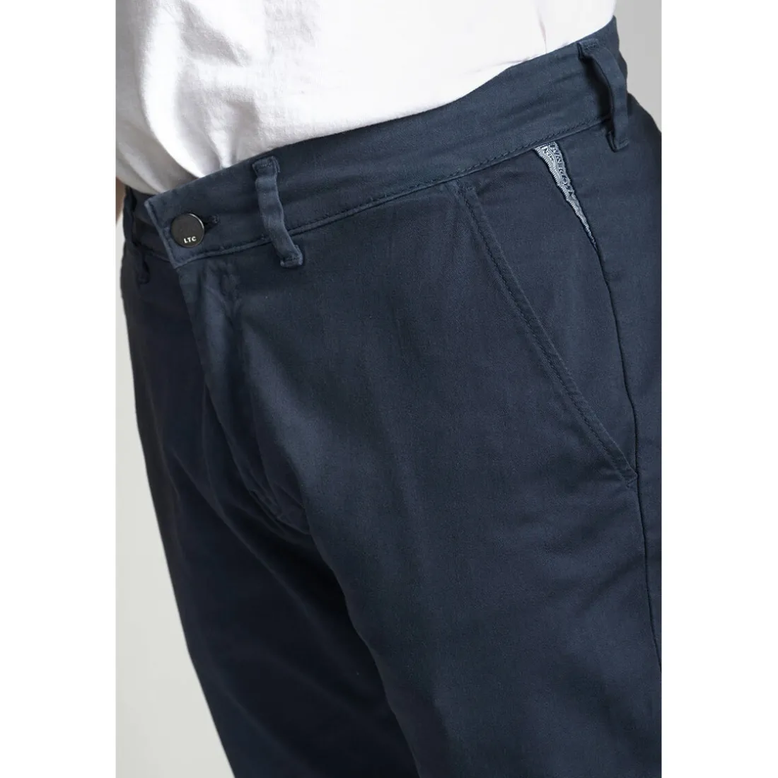 Pantalon chino CESAR bleu marine en coton