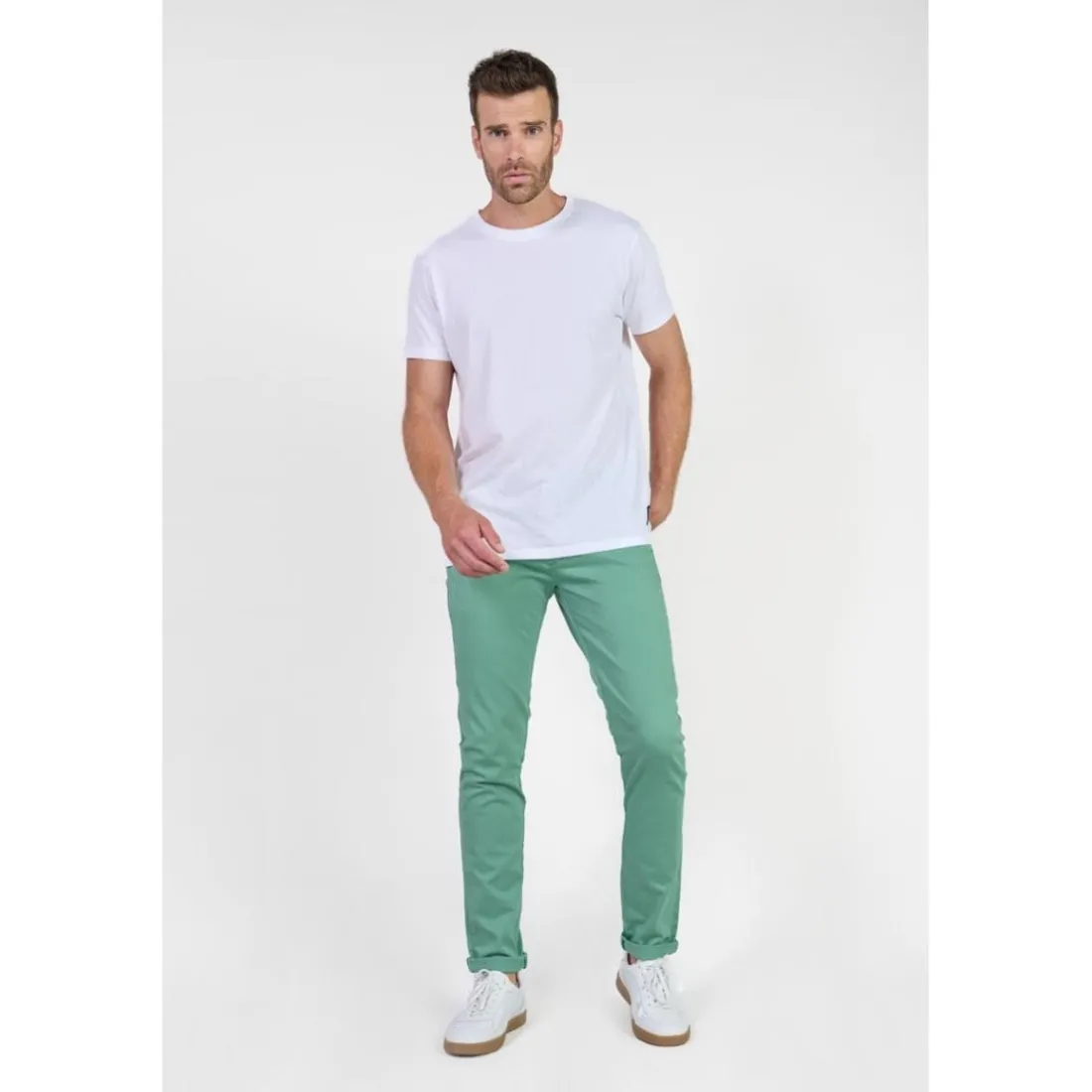 Pantalon chino CESAR vert Ned