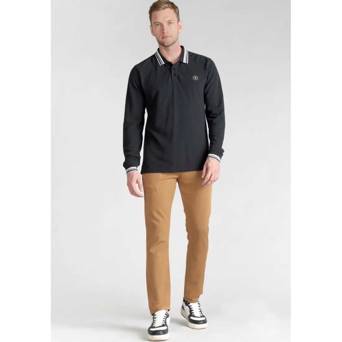 Pantalon chino Jogg Kurt camel blanc en coton