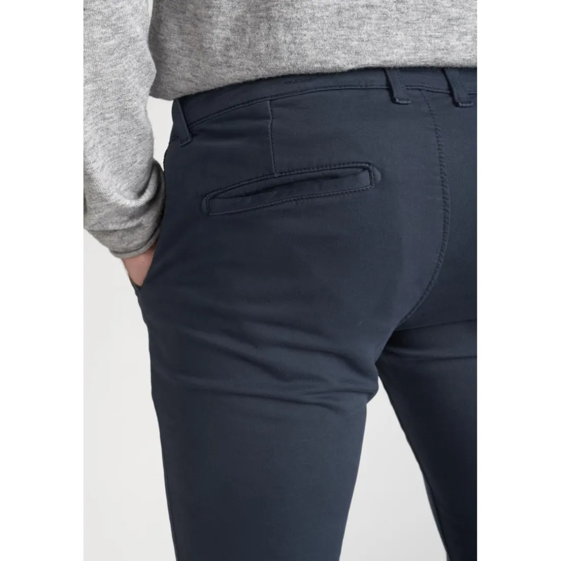 Pantalon chino Jogg Kurt marine blanc en coton