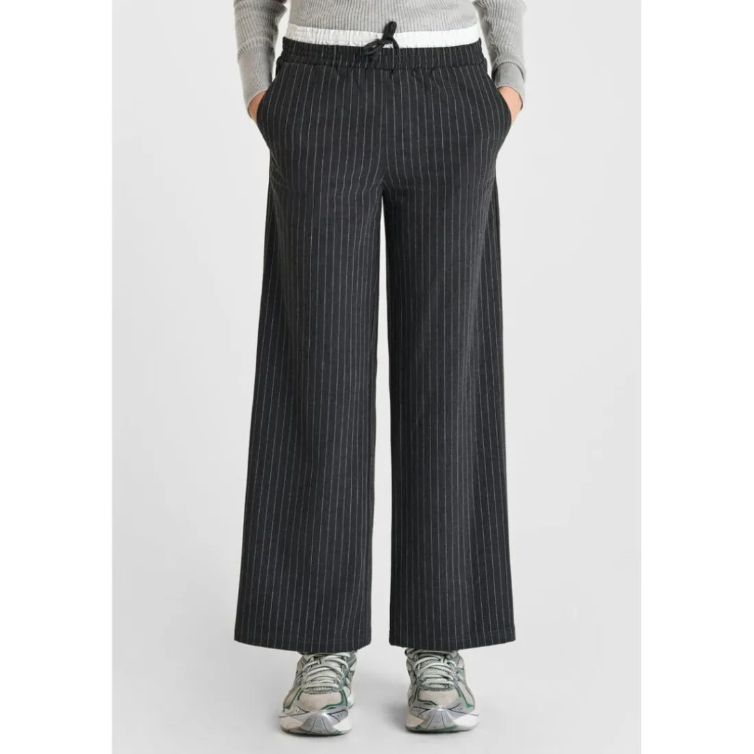 Pantalon droite IONAGI gris Sam