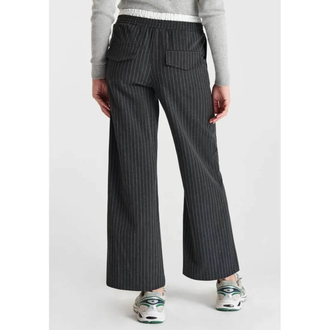 Pantalon droite IONAGI gris Sam