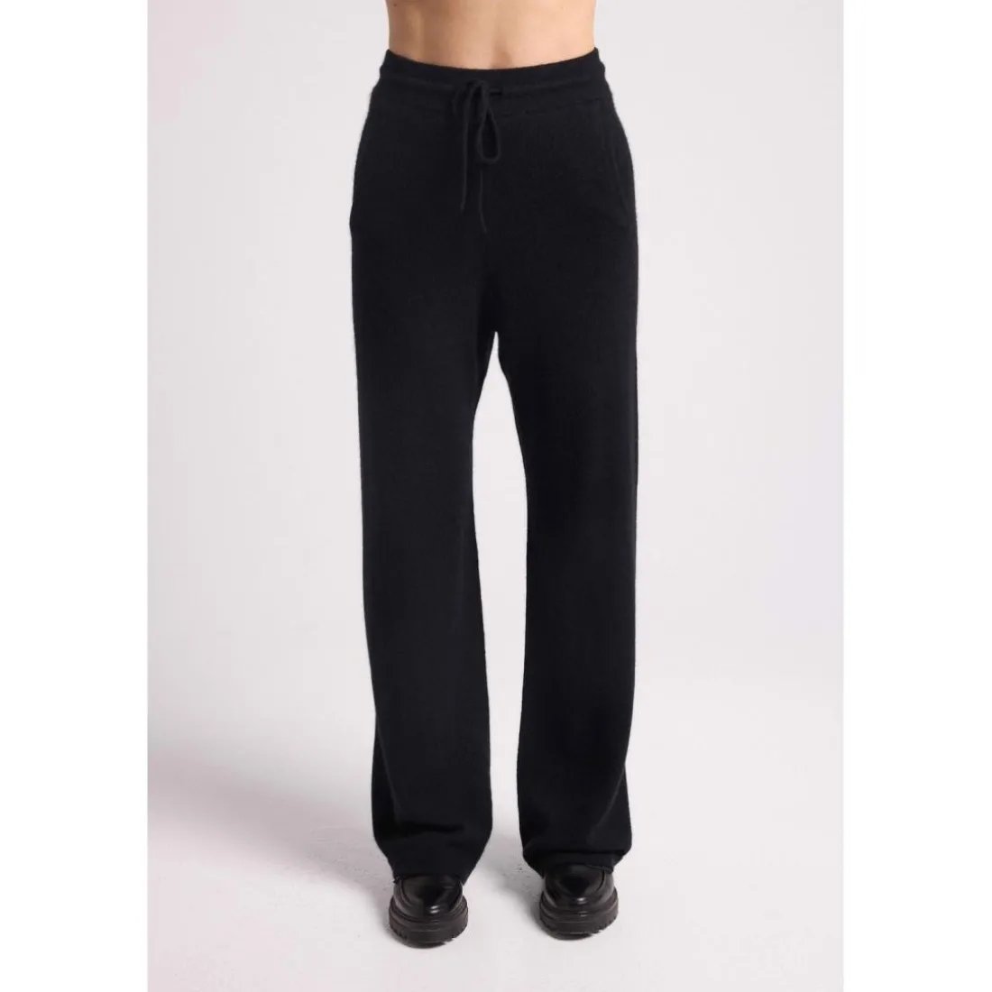 pantalon femme ZUMBA en cachemire noir