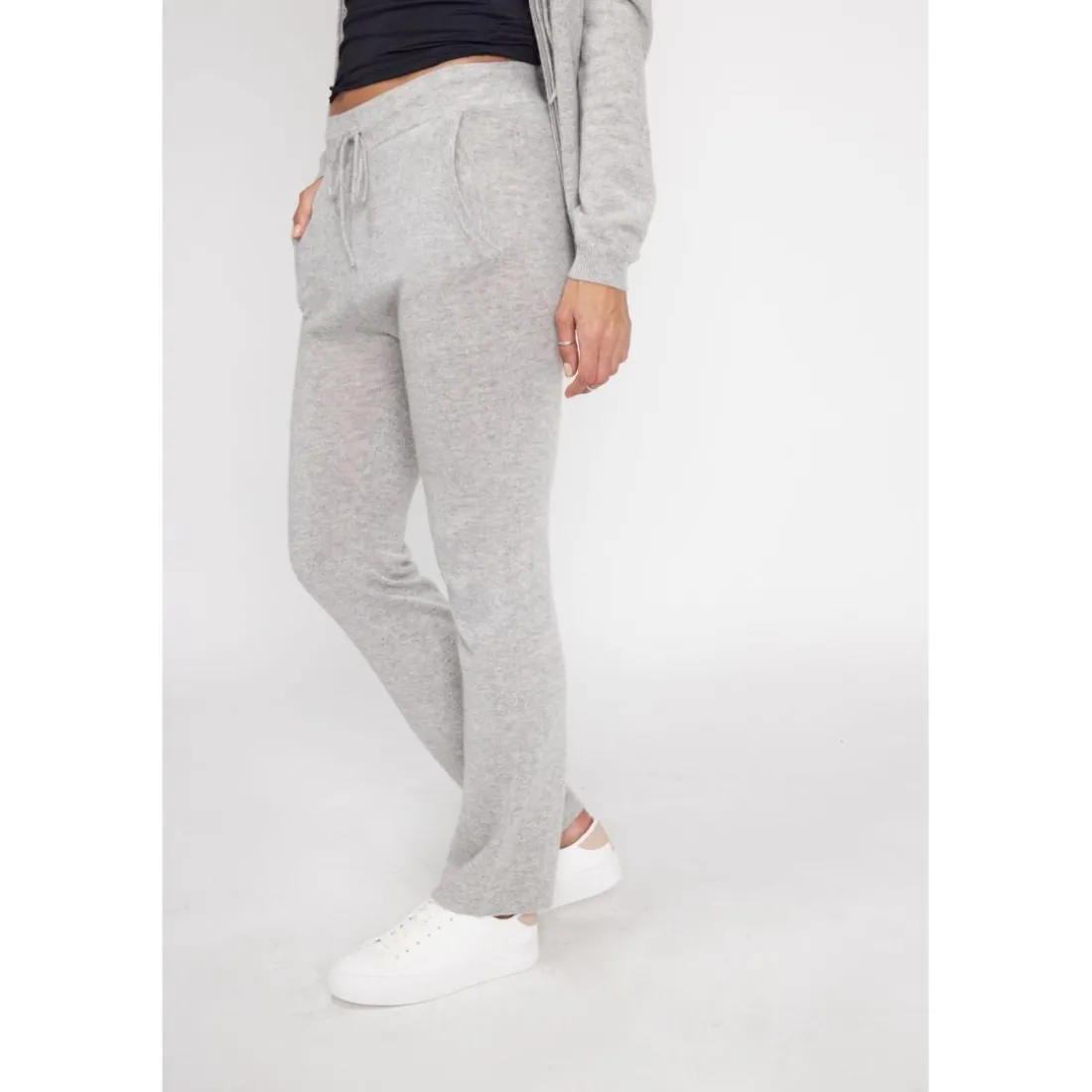 Pantalon femme ZUMBA en cachemire gris perle
