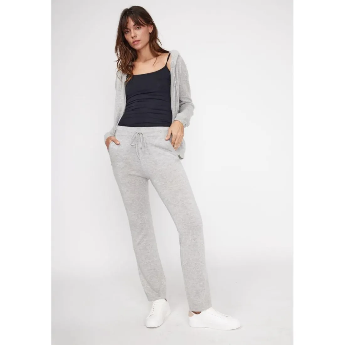 Pantalon femme ZUMBA en cachemire gris perle