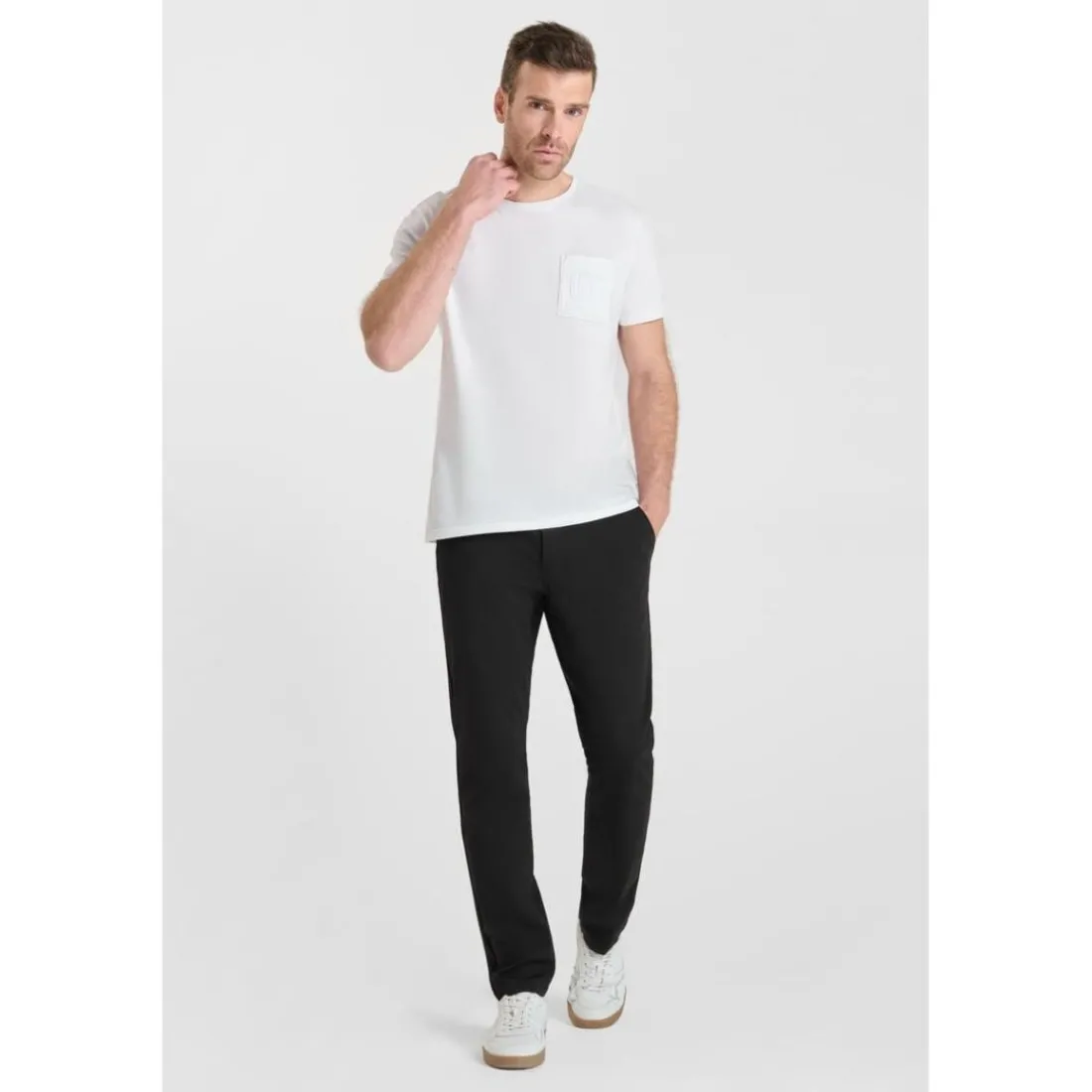 Pantalon jogpant MALO noir Kai