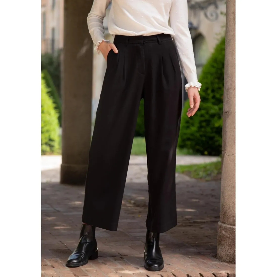 Pantalon Large Noir MIRAZIO