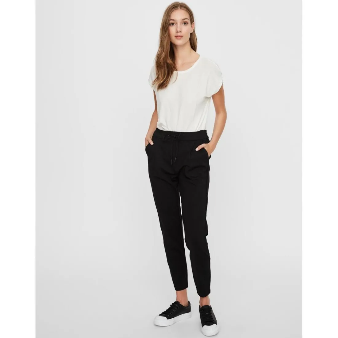 Pantalon Loose Fit Taille moyenne Pleine longueur noir en viscose Ella