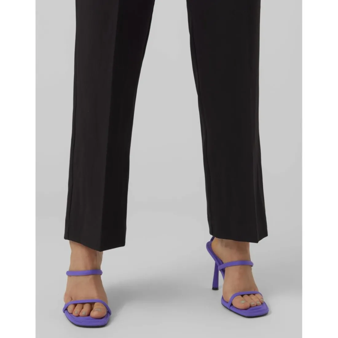 Pantalon straight fit noir Ione