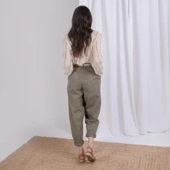 Pantalon twill carotte avec ceinture Luna en coton kaki