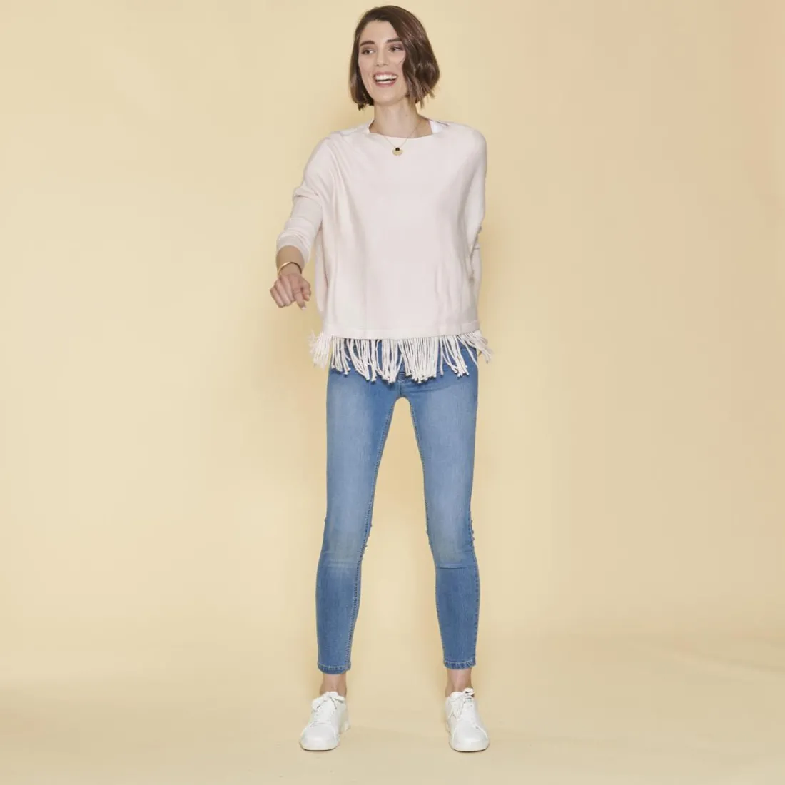 Pull col bateau manches longues franges sur bas femme - Peau beige