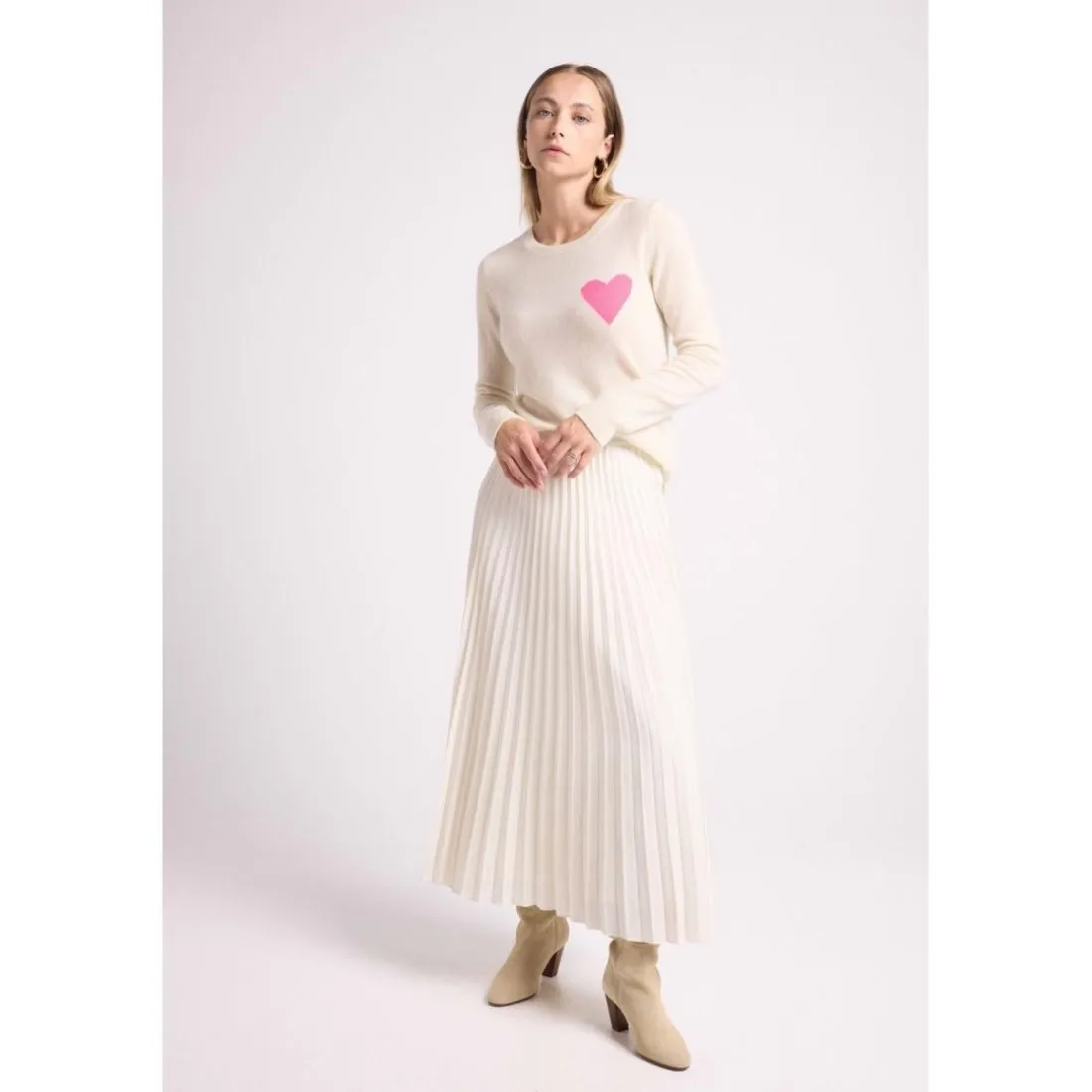 Pull col rond love heritage ZAPHIRA en cachemire blanc et cœur rose