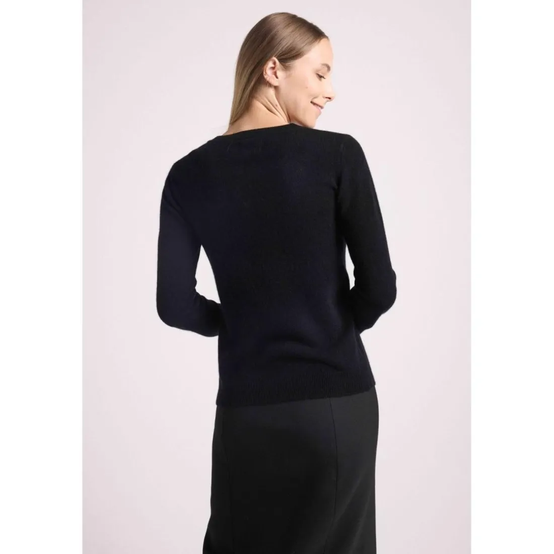 Pull col rond love heritage ZAPHIRA en cachemire noir et cœur dore